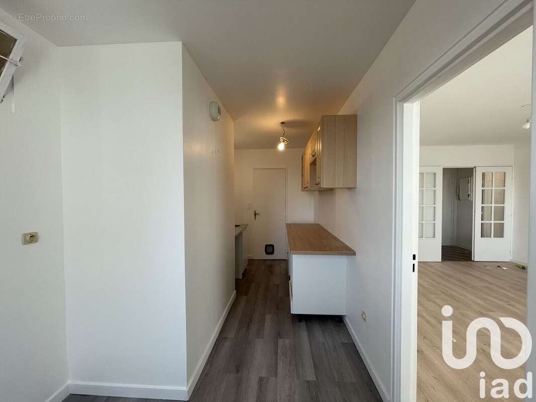 Photo 6 - Appartement à CORBEIL-ESSONNES