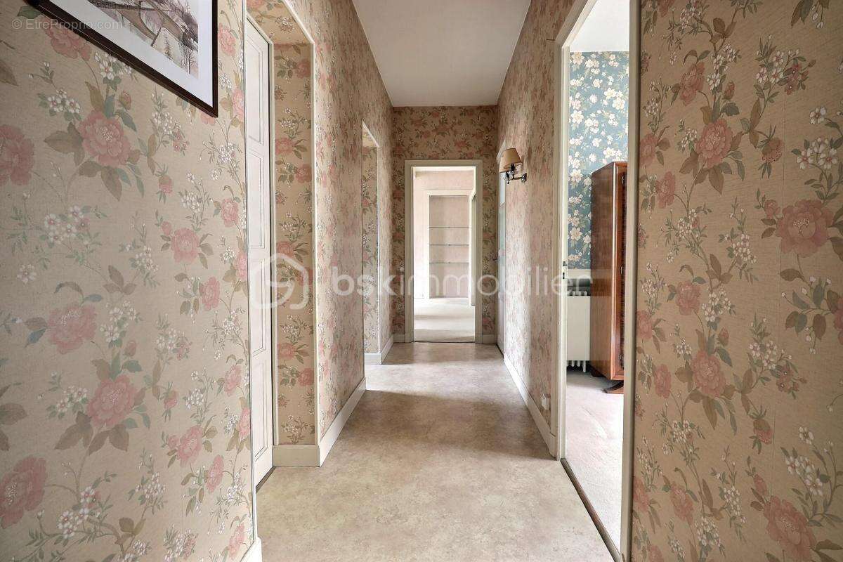 maison  de ville 165m² 63300 Thiers - photo 5