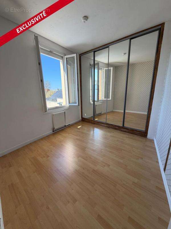 Maison à SARGE-LES-LE-MANS