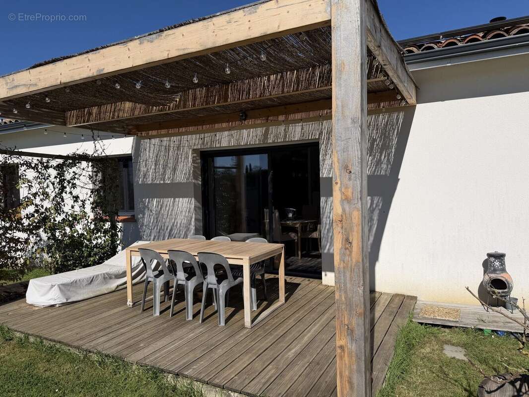 Maison à PERVILLE