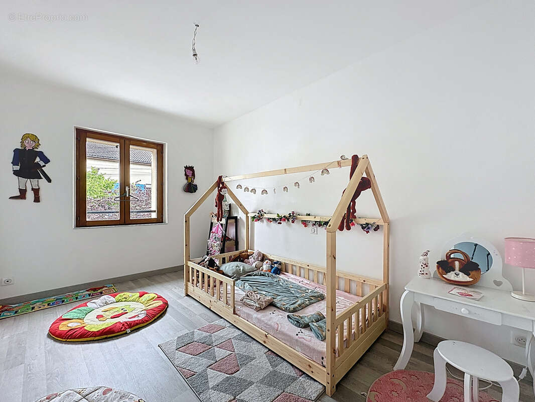 Appartement à REMONCOURT