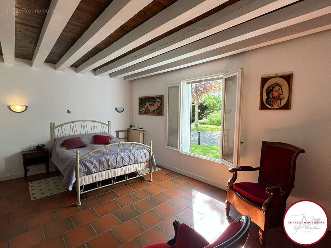 Maison à INEUIL