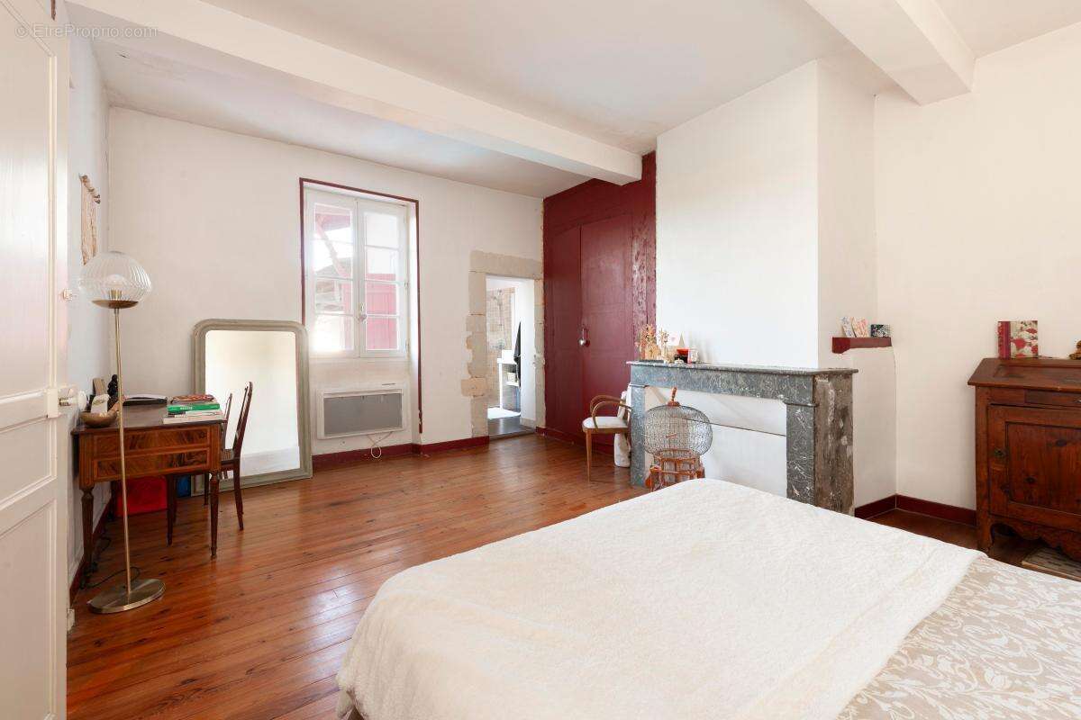 Maison à HAGETMAU