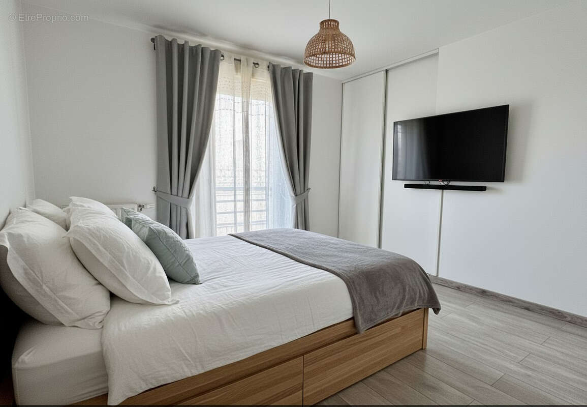 Appartement à THIAIS