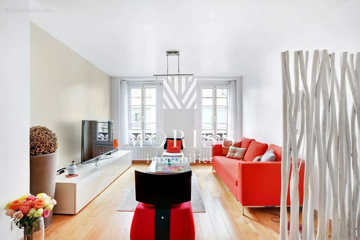 Appartement à PARIS-17E