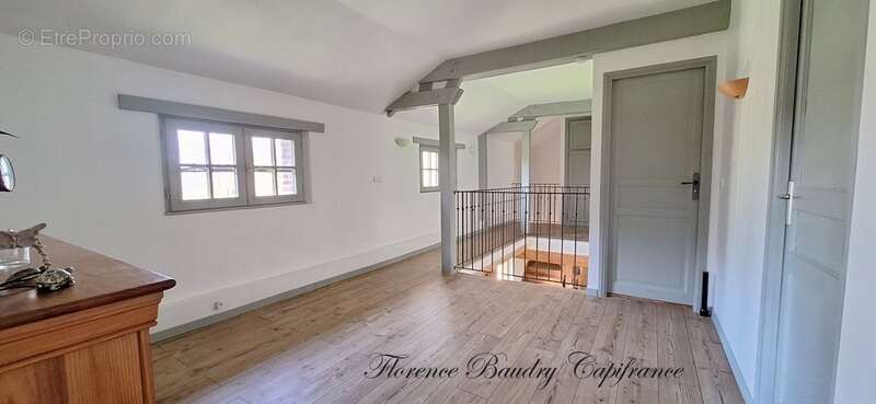 Maison à SAINT-ROMAIN-DE-COLBOSC