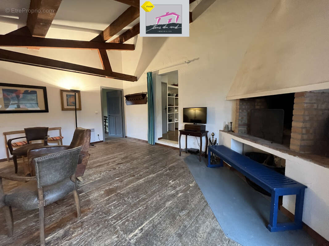 Maison à CASCASTEL-DES-CORBIERES