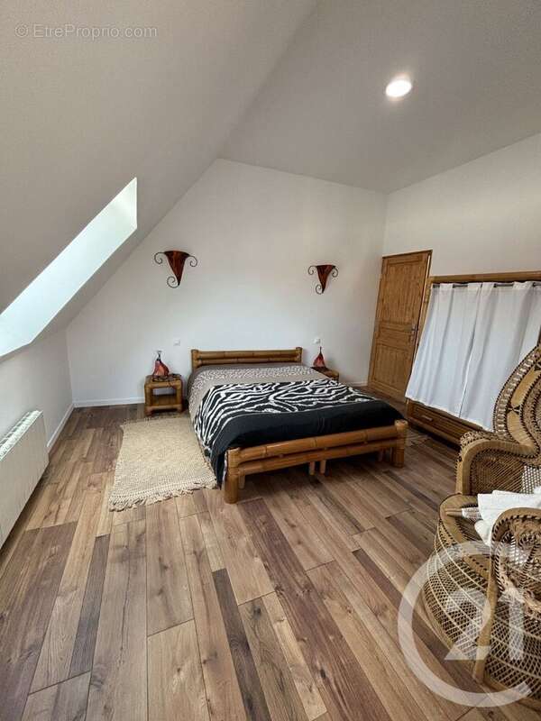 Maison à NANTEUIL-LE-HAUDOUIN