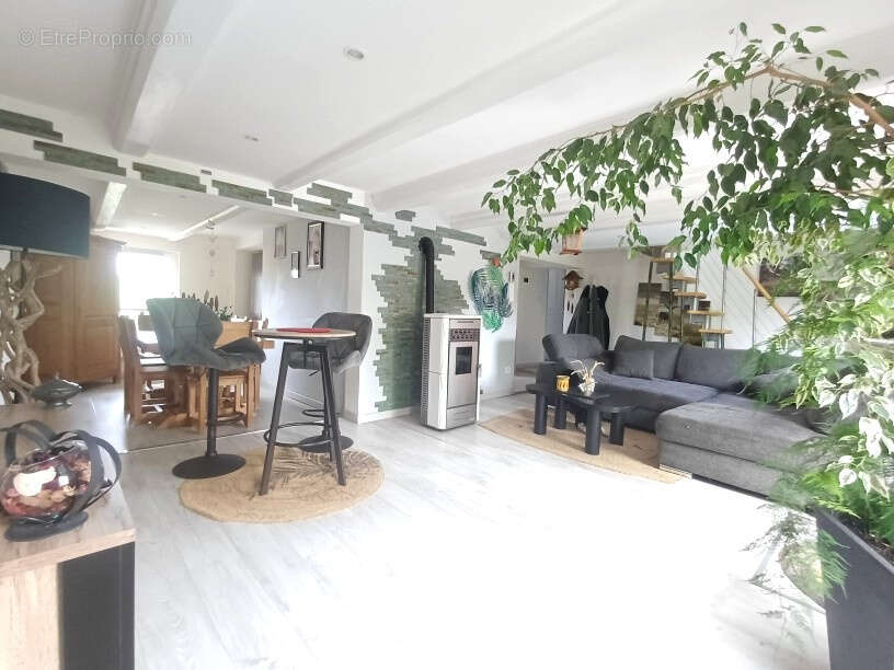 Appartement à MONTREUX-VIEUX