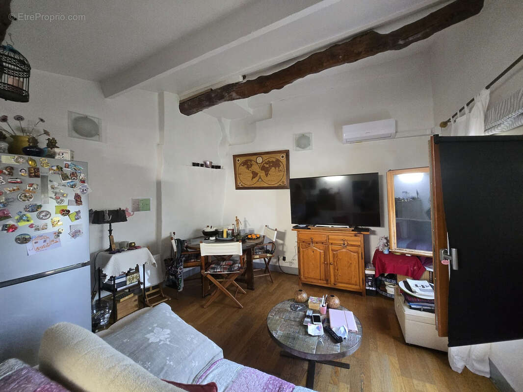 Maison à MONTAGNAC