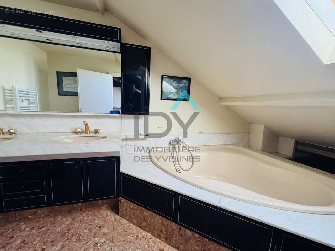 Appartement à SAINT-GERMAIN-EN-LAYE