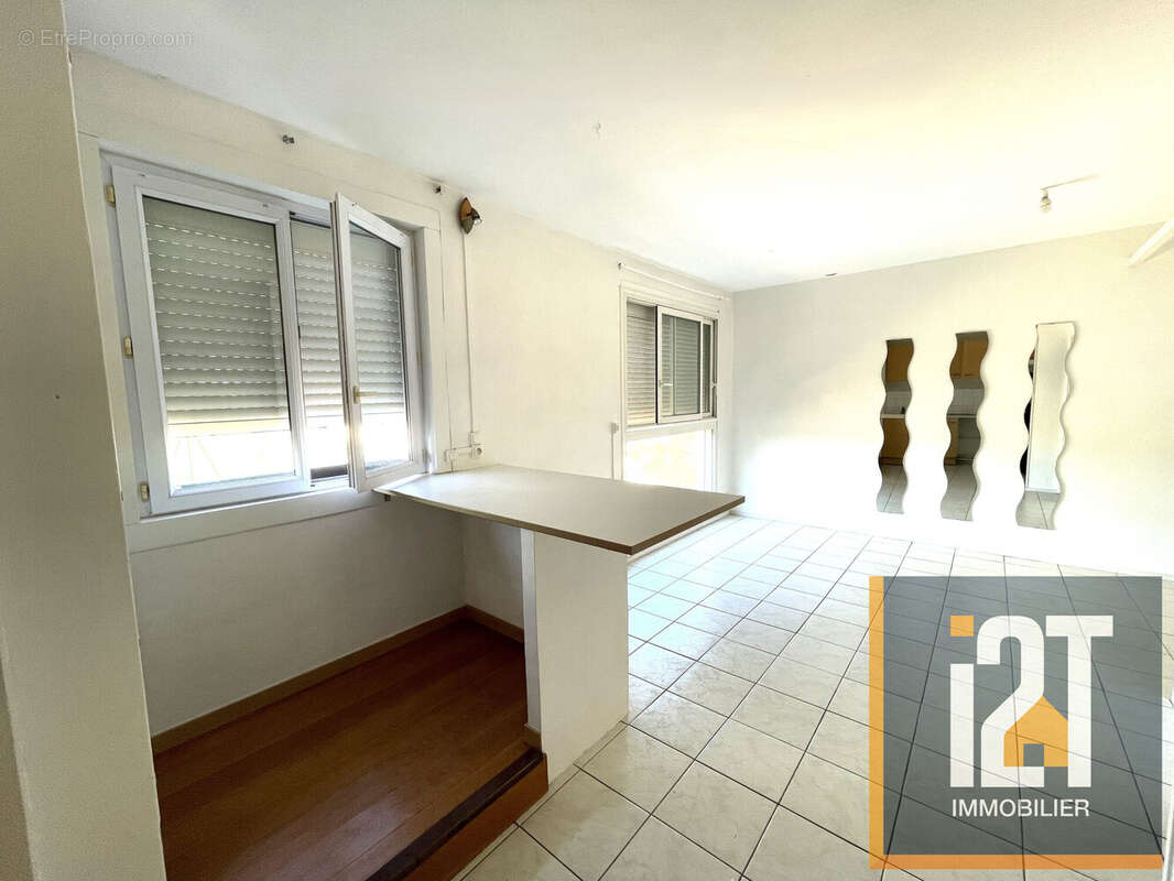 Appartement à NIMES