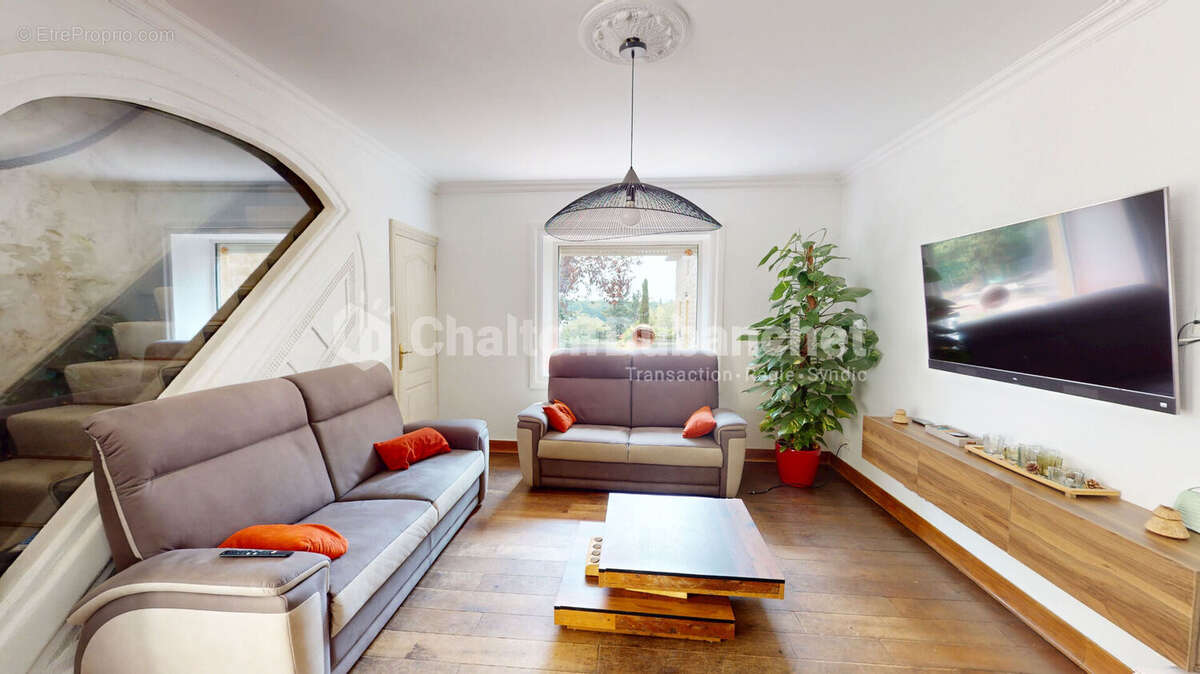 Maison à SAINT-LEGER-SUR-ROANNE