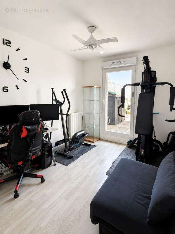 Noisy-le-grand – 4 pièces 72 m² – terrasse 60 m² – 3 chambres – parking – rer a 8 min à pied - photo 7