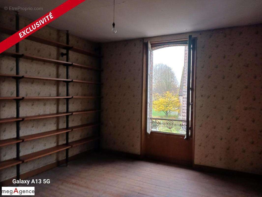 Maison à LONGNY-AU-PERCHE