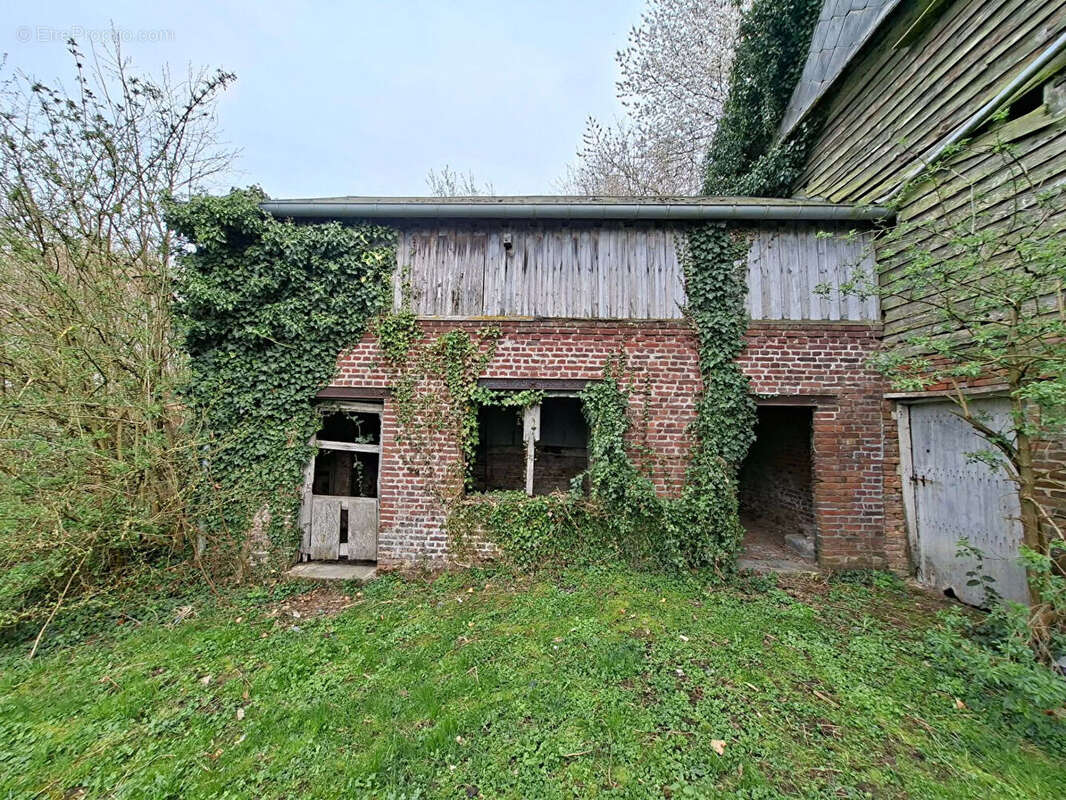 Maison à BRAYE-EN-THIERACHE