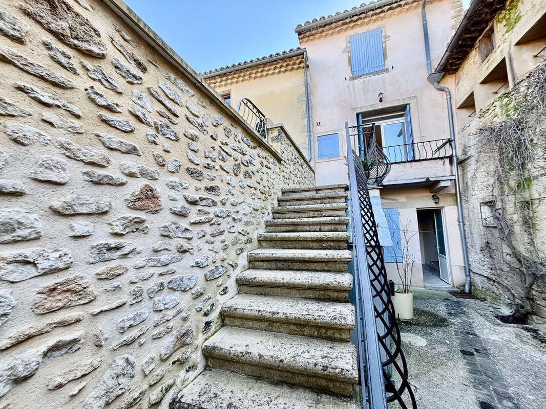 Maison à GRIGNAN