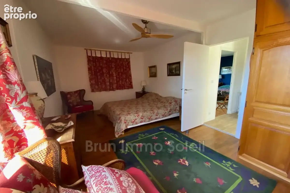 Maison 4 pièces 145 m² à vendre à Coursegoules (06140) - photo 8