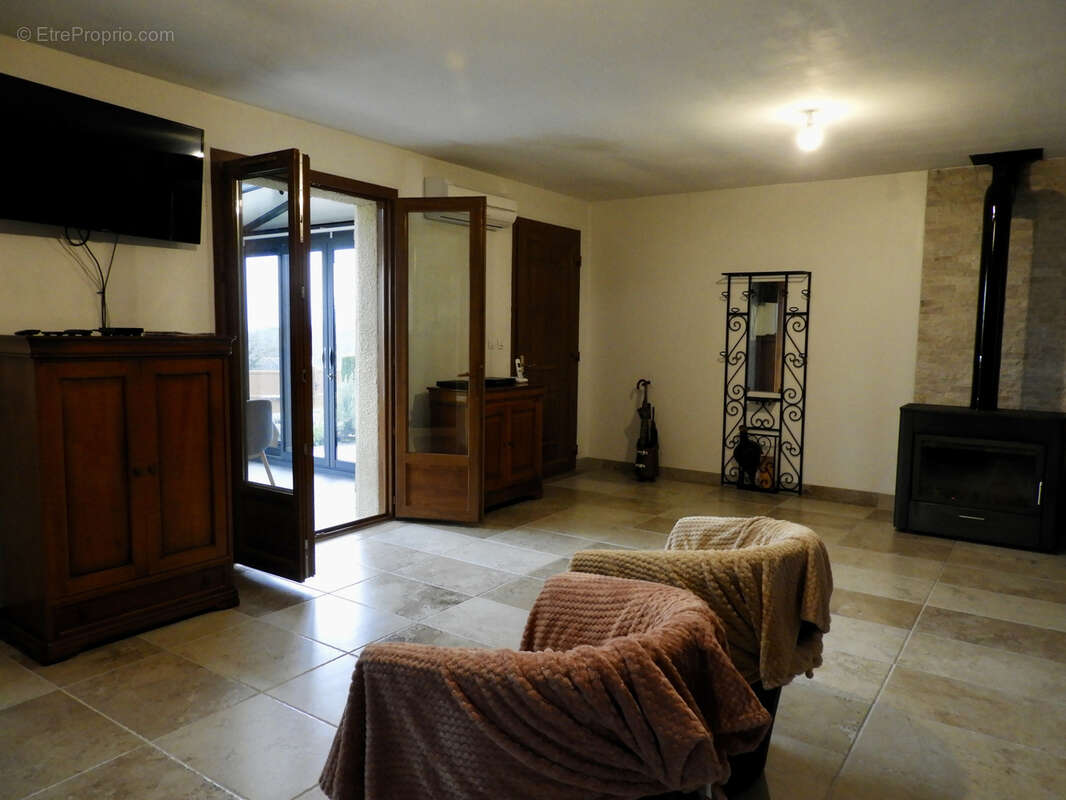 Maison à SAXI-BOURDON