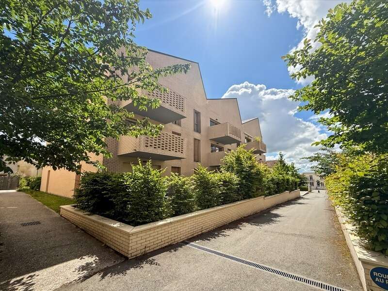 Superbe Duplex T4 - Double Terrasse - Parking - Entre Nansouty et Barrière de Bègles - photo 19