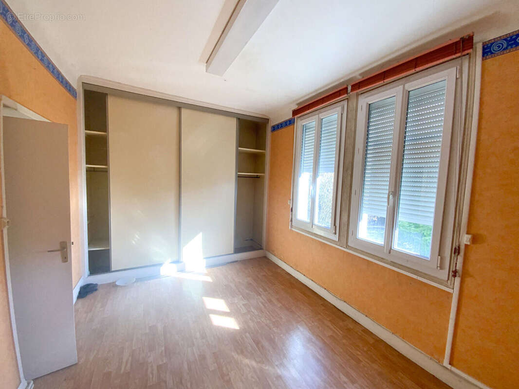 Maison à LE CREUSOT