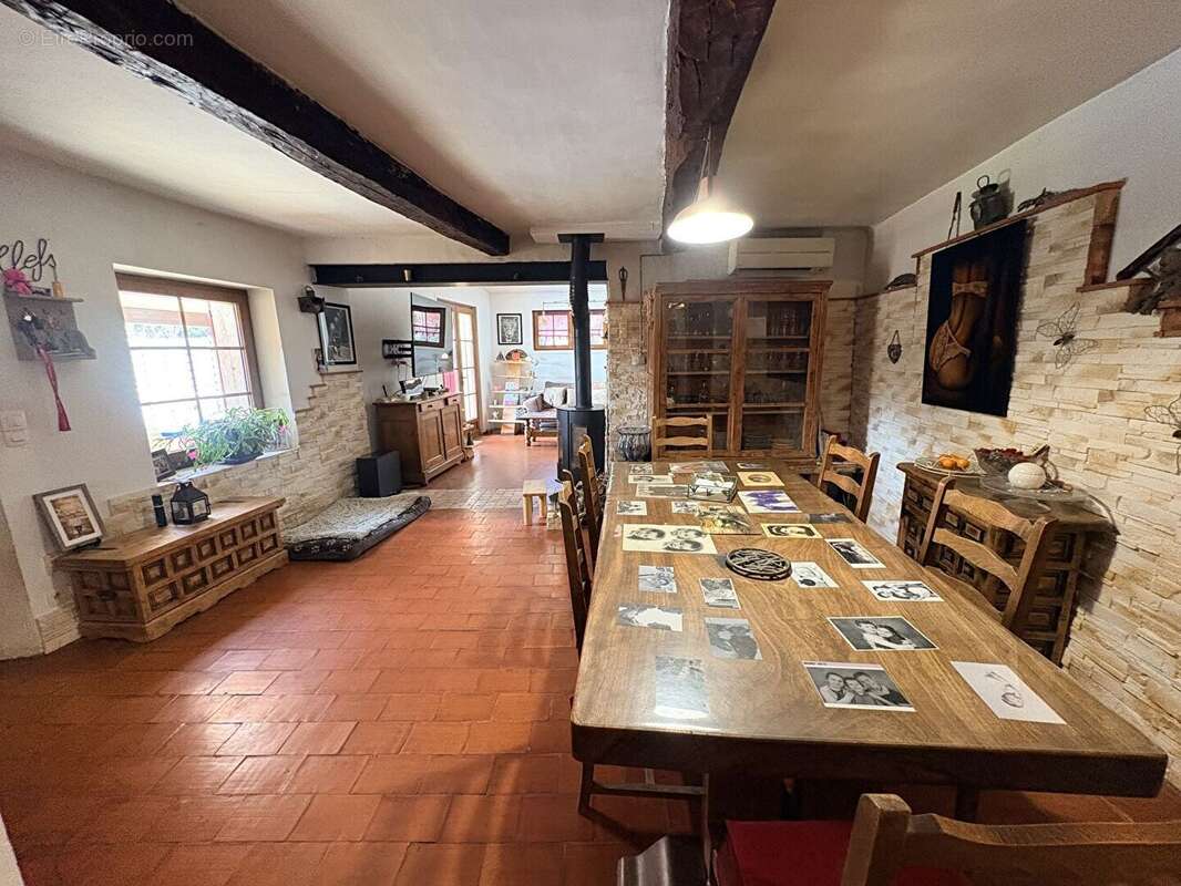 Maison à TARADEAU