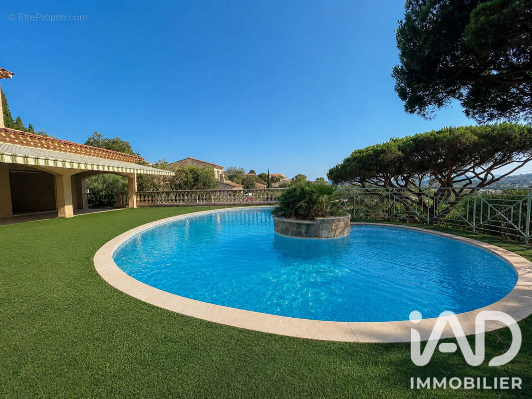 Maison 138 m² à Sainte-Maxime  - photo 4
