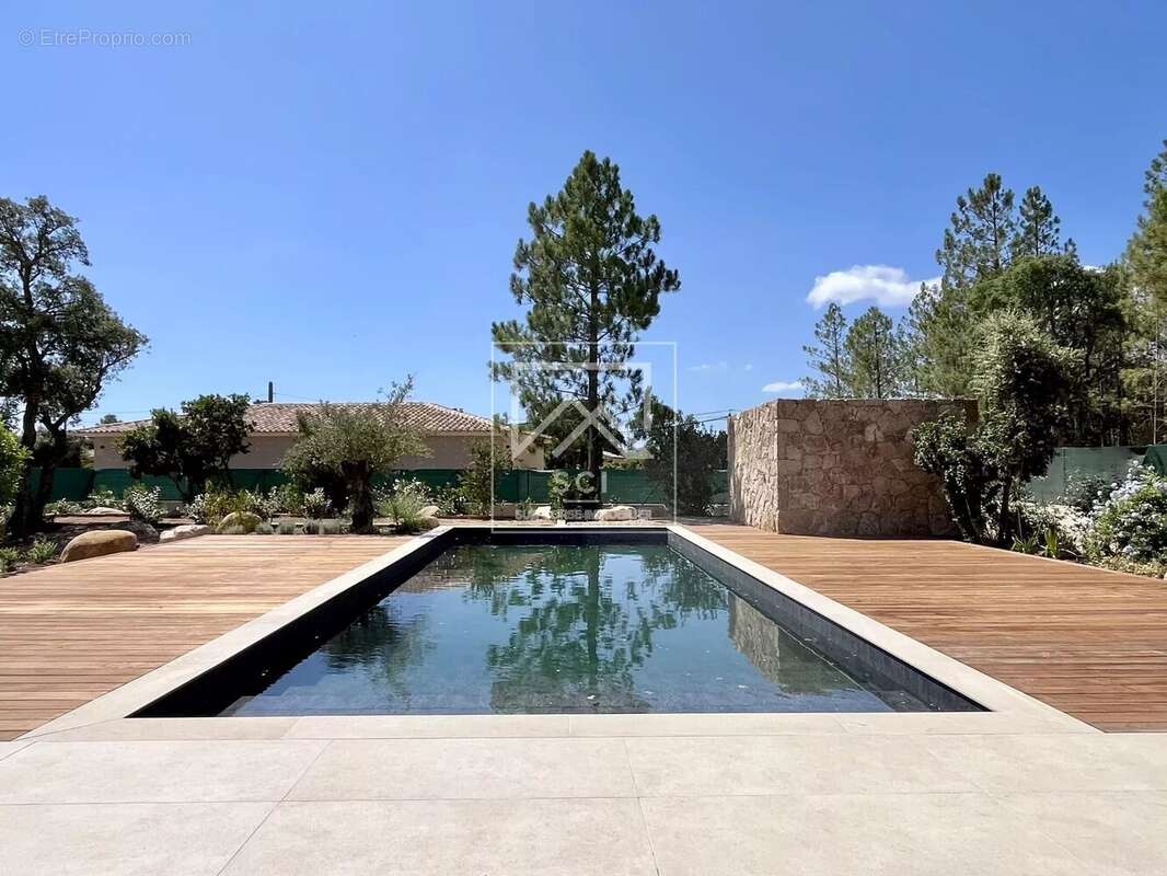 Maison à PORTO-VECCHIO