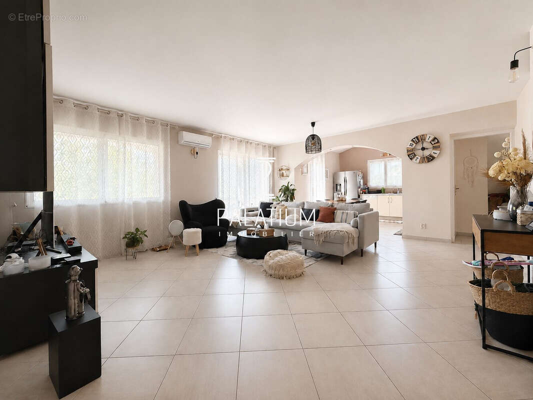 Maison 229 m² à La Saulce  - photo 5