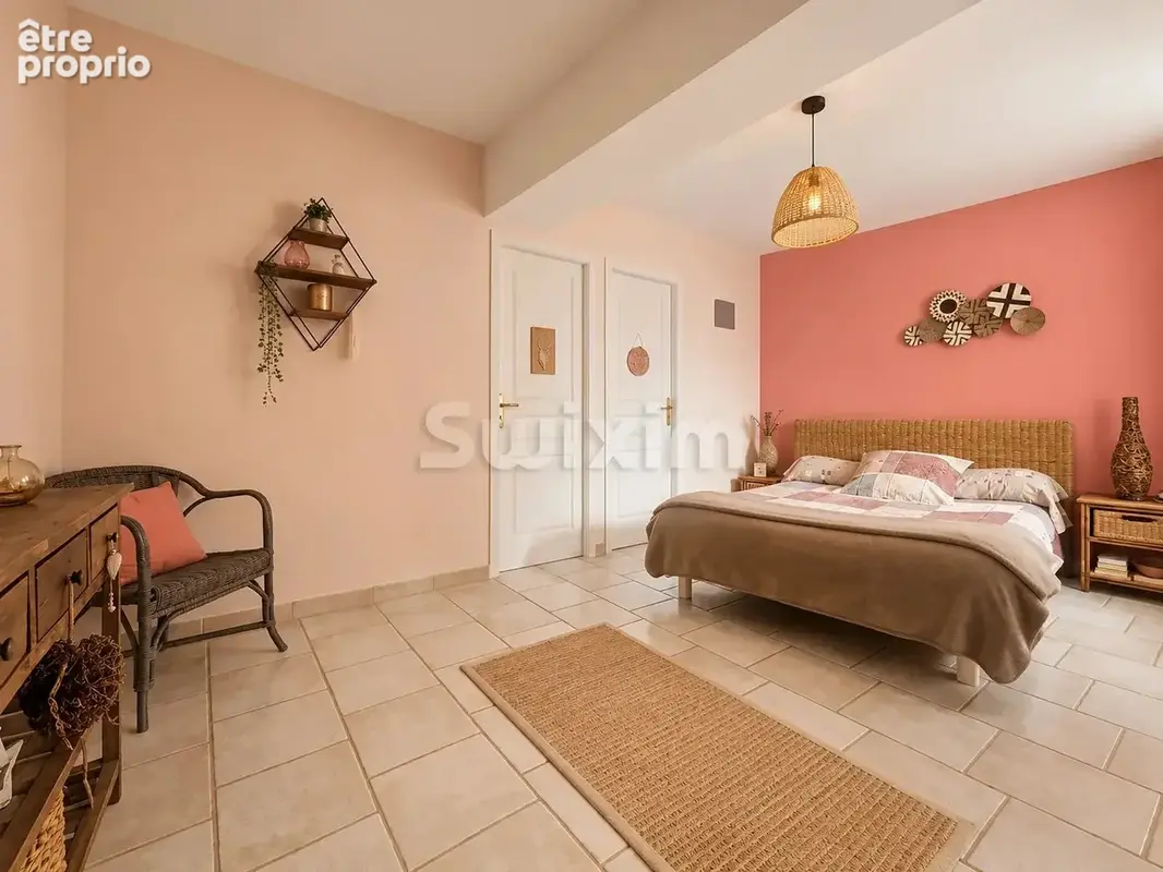 Ancienne ferme 265m² habitables, avec piscine et dépendance - photo 10