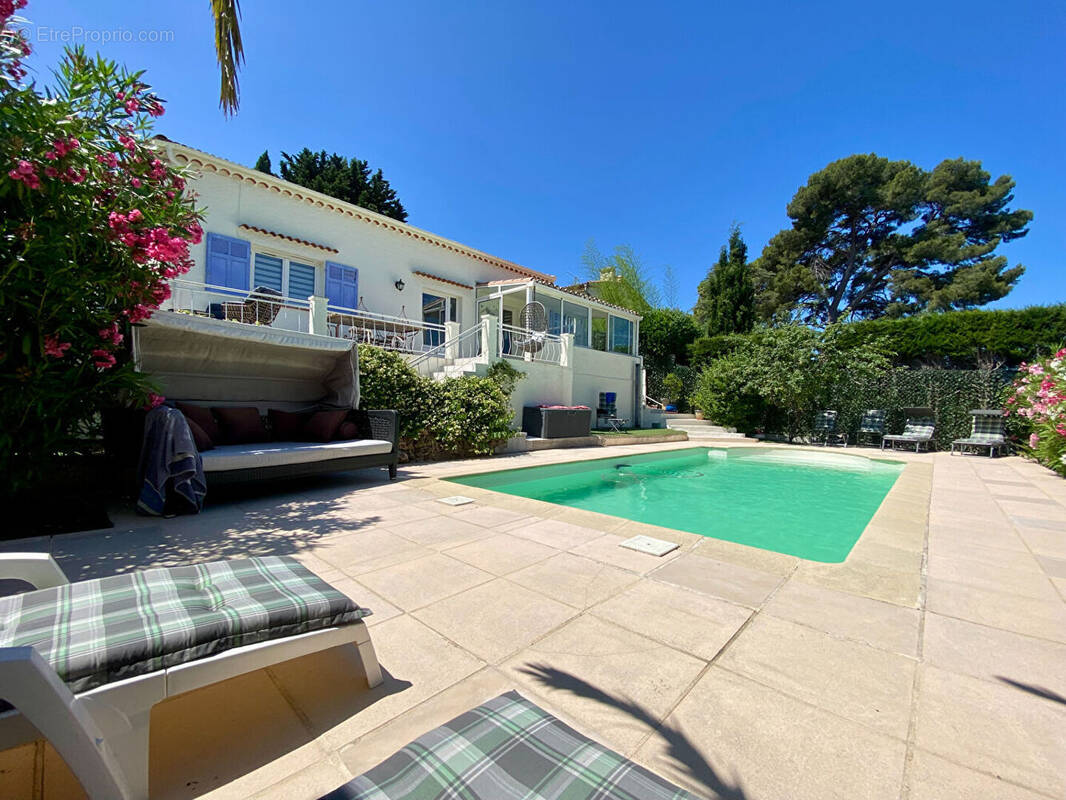 Maison à DRAGUIGNAN