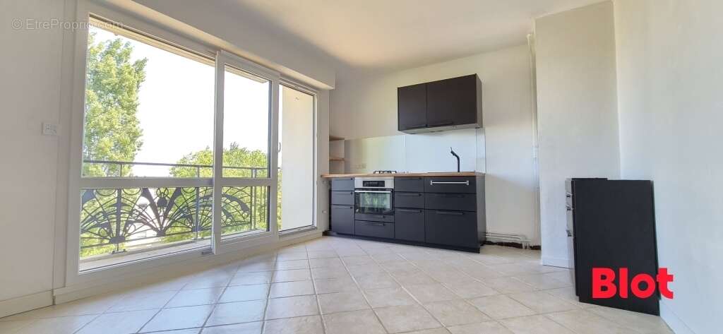 Appartement 31 m² à Saint-Herblain  - photo 2