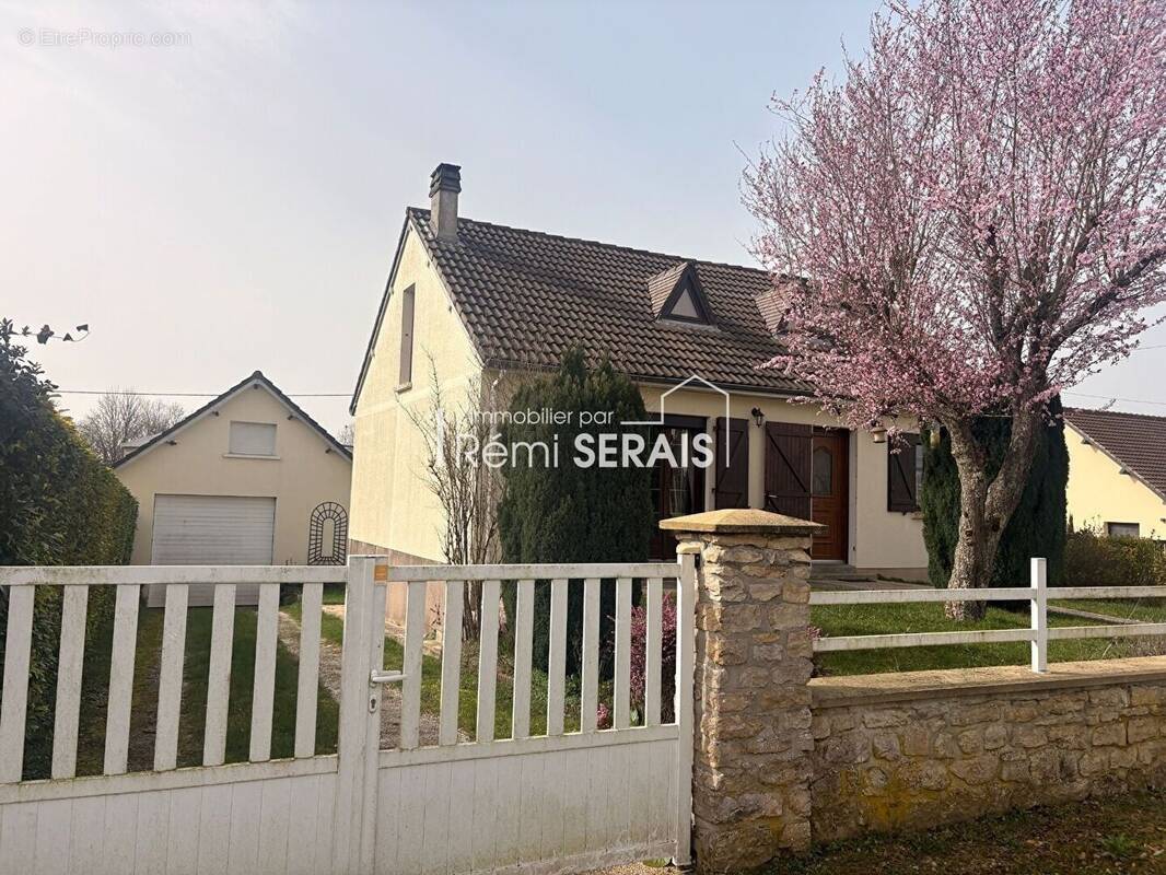 Maison à SEES