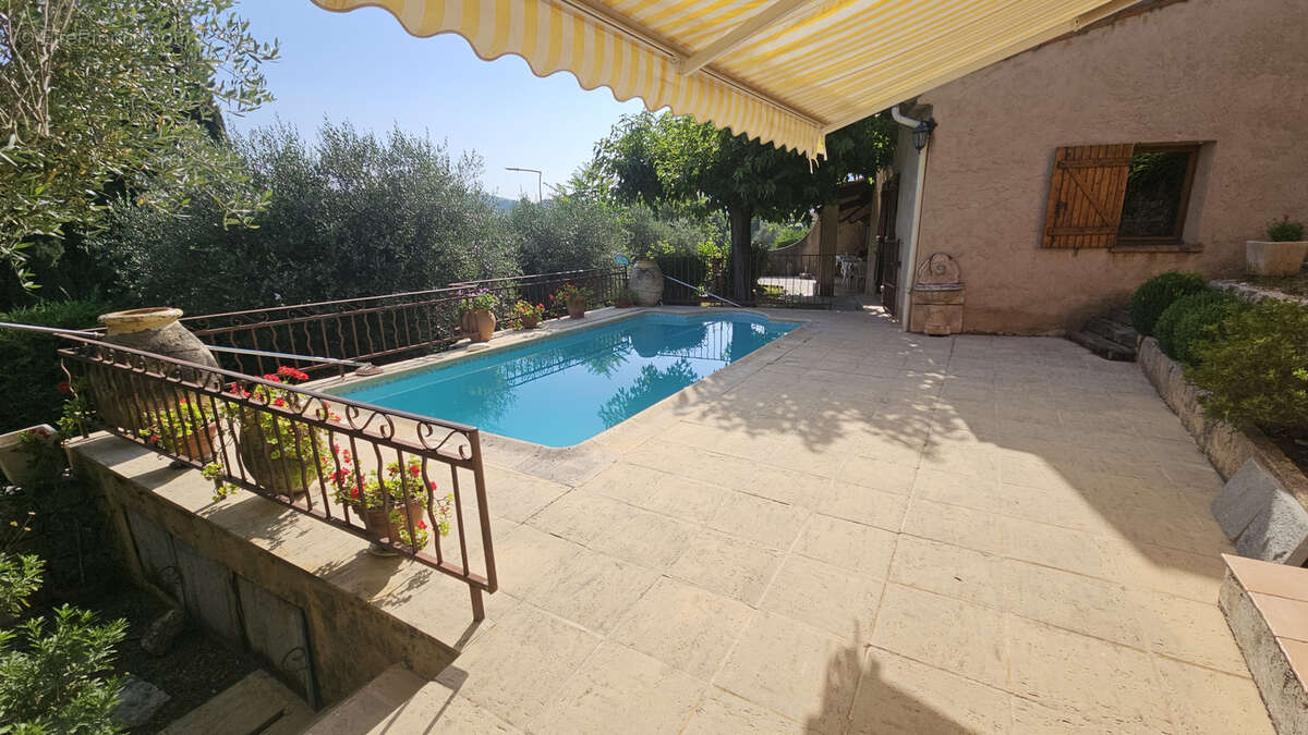 Maison à PEYMEINADE