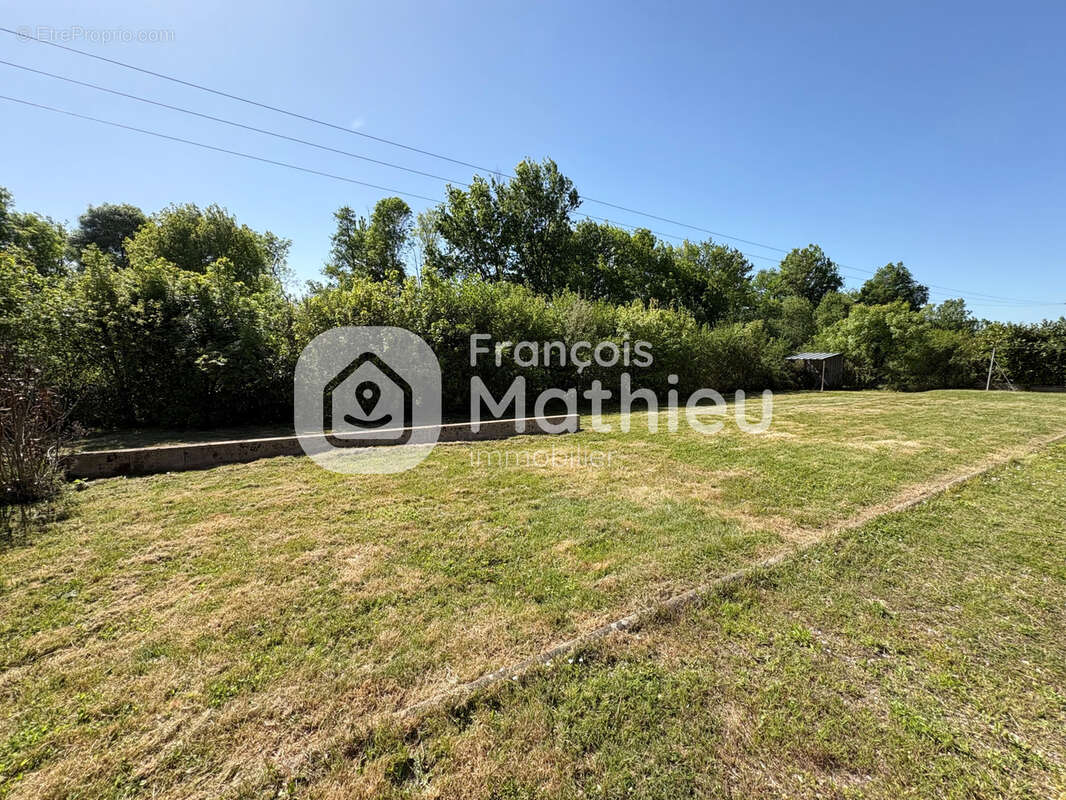 Maison à LE PLANTAY