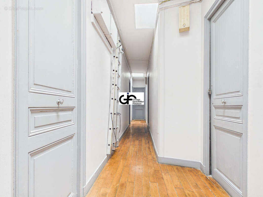 Appartement 19 m² à Paris-16e  - photo 7