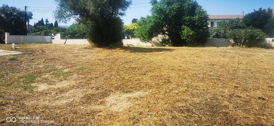 Terrain à AUBAGNE