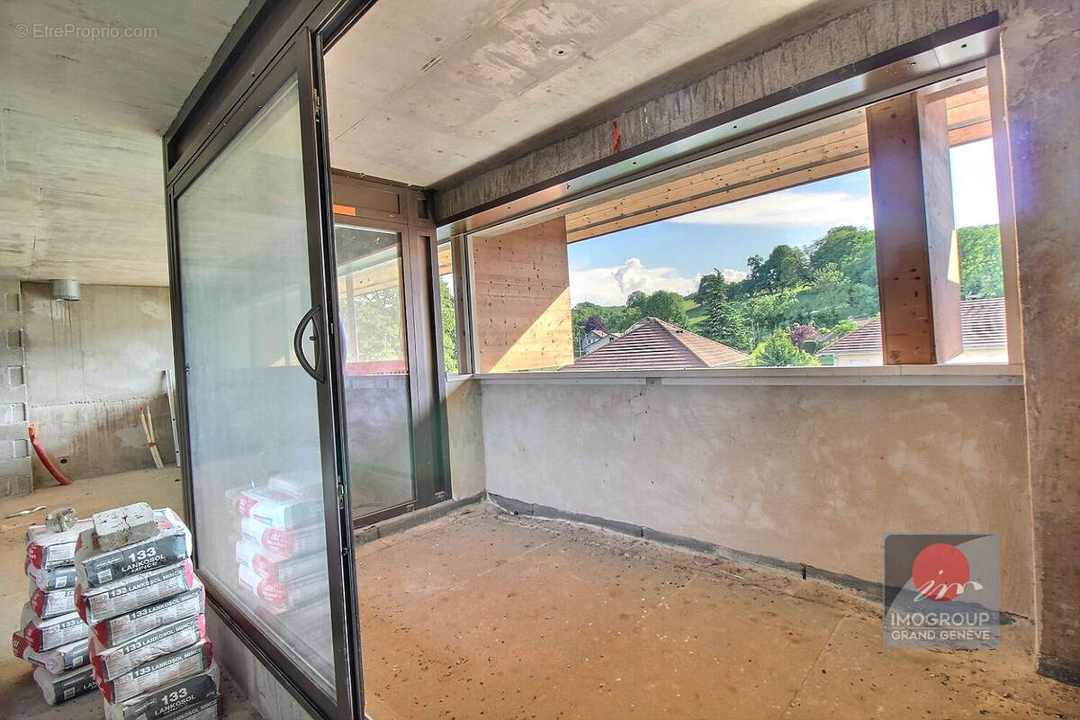 Apprtement duplex en état plateau brut  de 206 m² à Reignier - photo 9