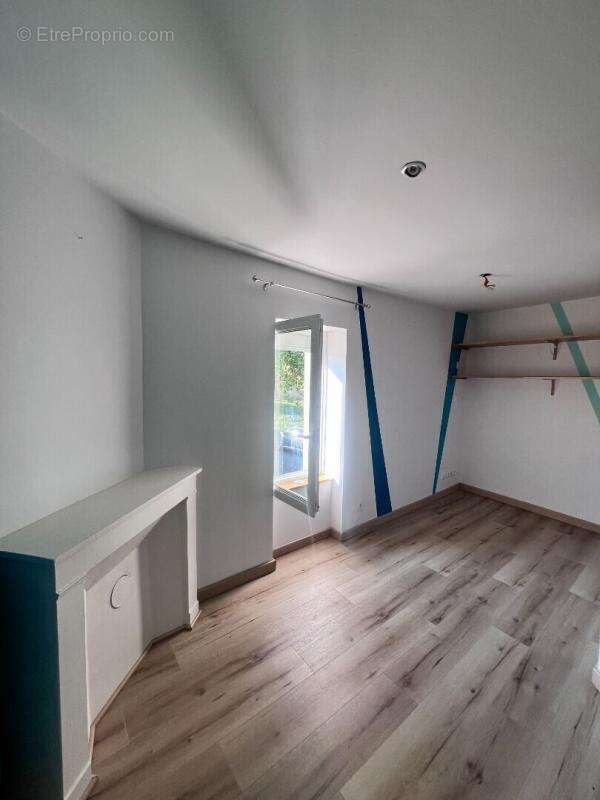 Maison familiale avec jardin et piscine - photo 16
