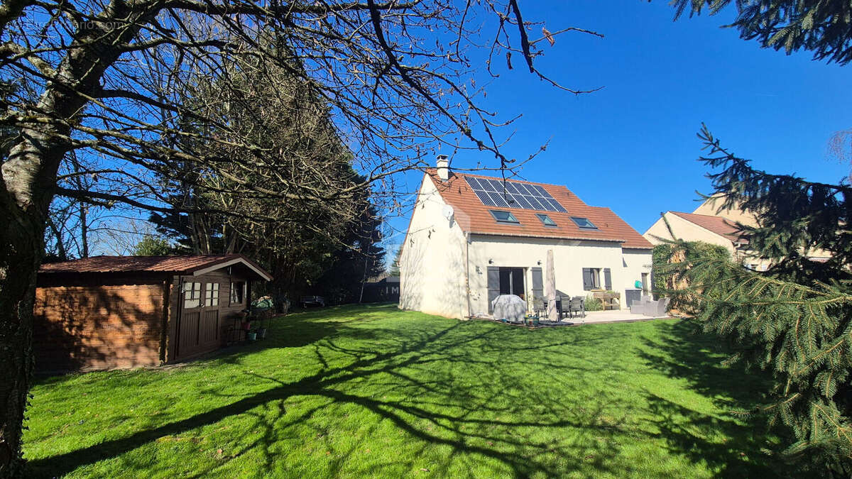 Maison à BRIE-COMTE-ROBERT