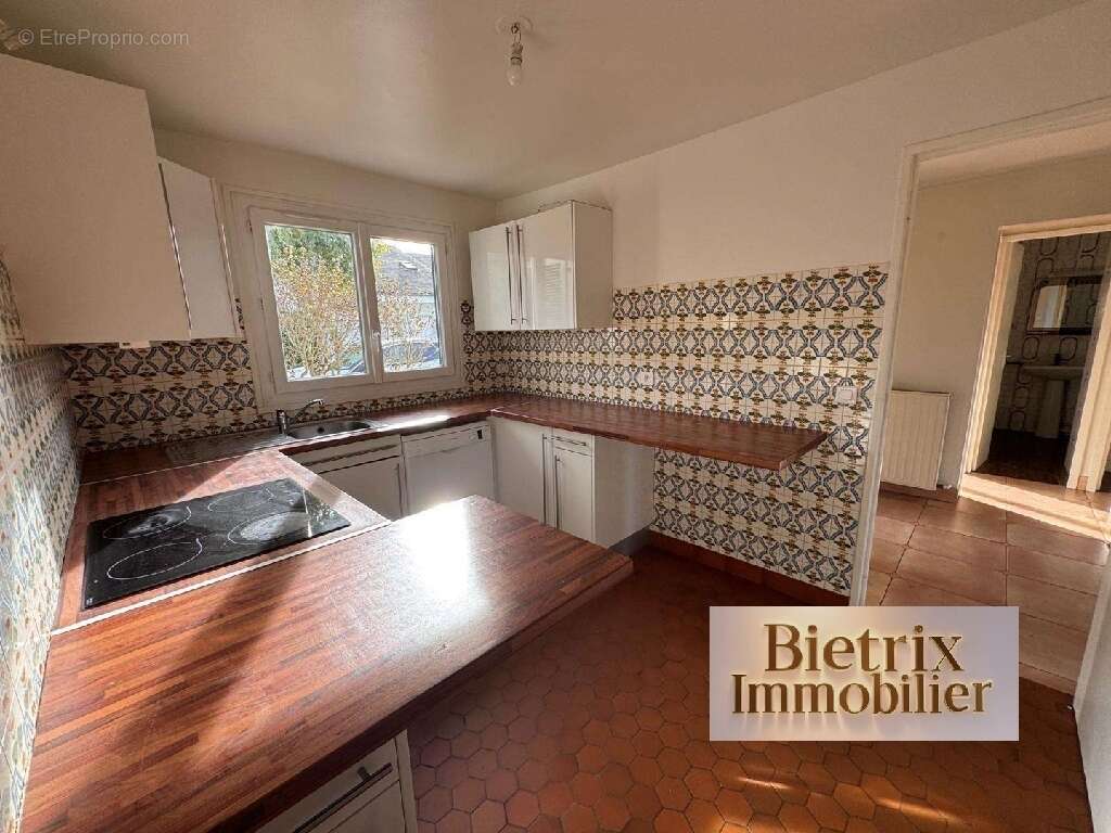 Maison à L&#039;ISLE-ADAM