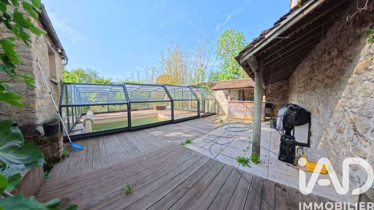 Photo 2 - Maison à SERAINCOURT