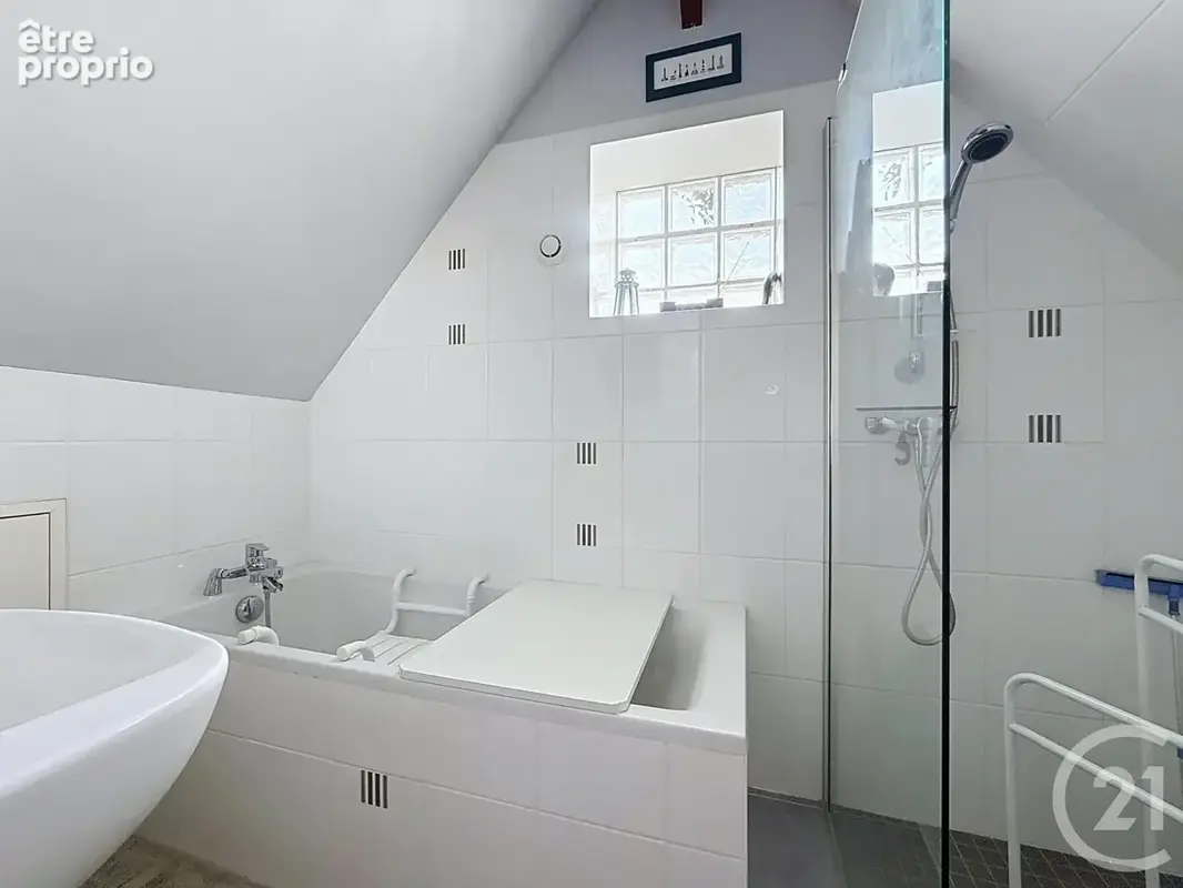 Maison 5 pièces 145 m² à vendre à Chartres (28000) - photo 15