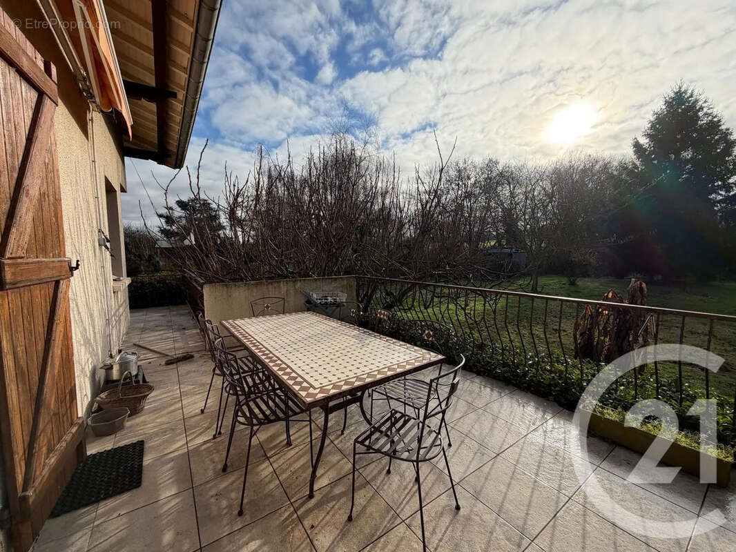 Maison à CHALEINS