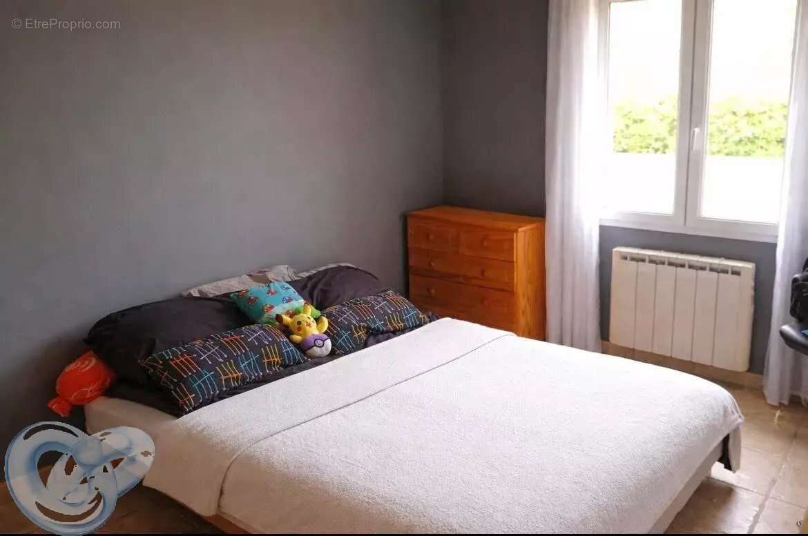 Maison à MONTBRUN-LES-BAINS