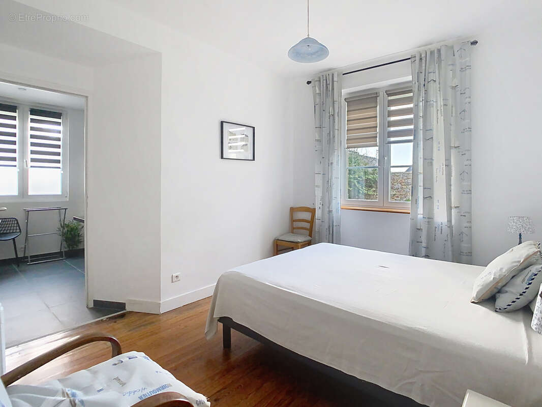 Maison à QUINEVILLE