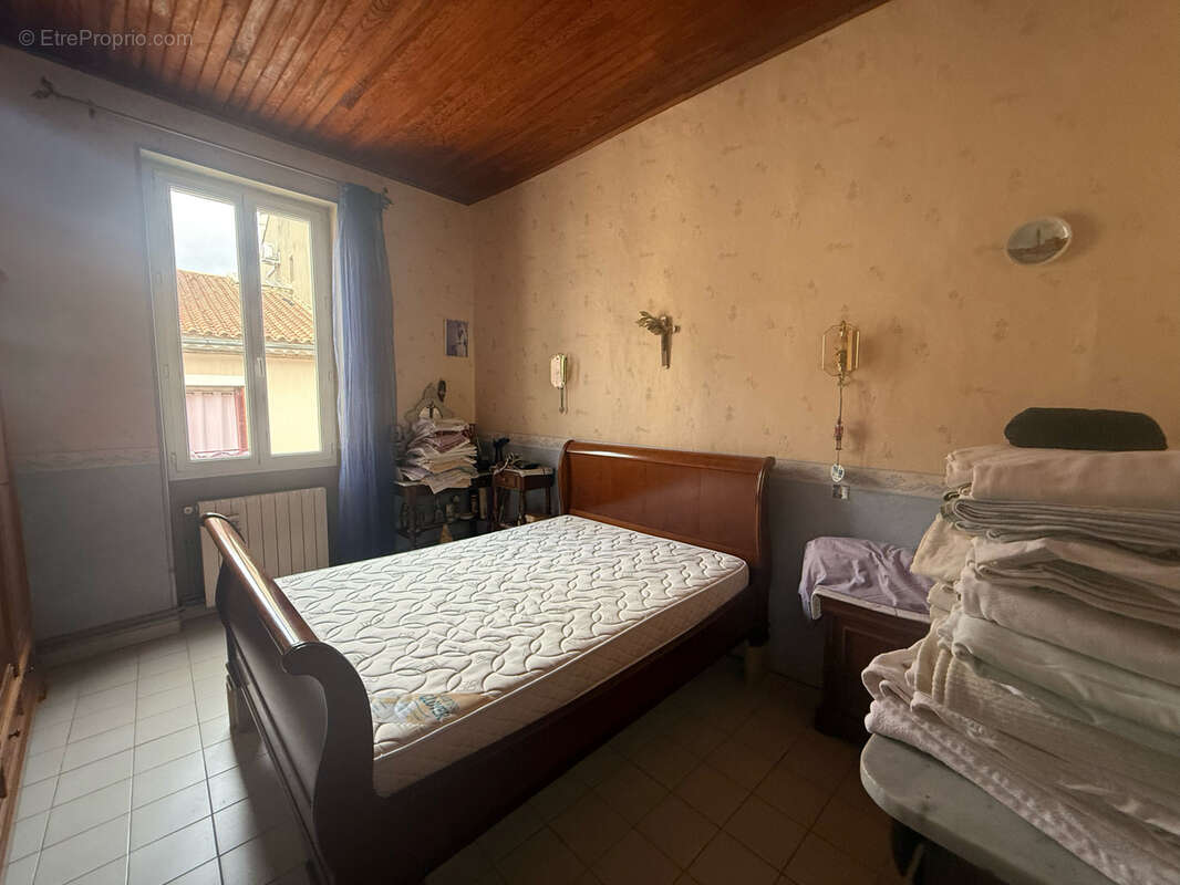 Maison à SAINT-GILLES