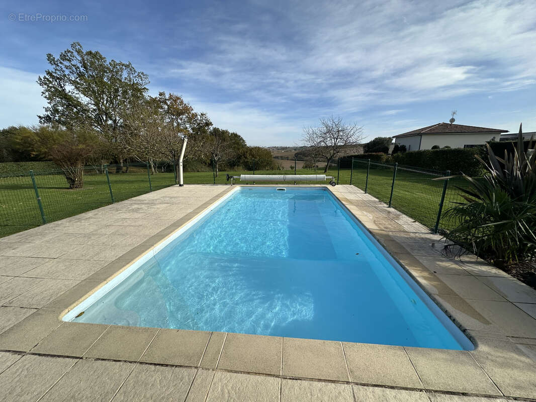 Maison à SAINT-AVIT