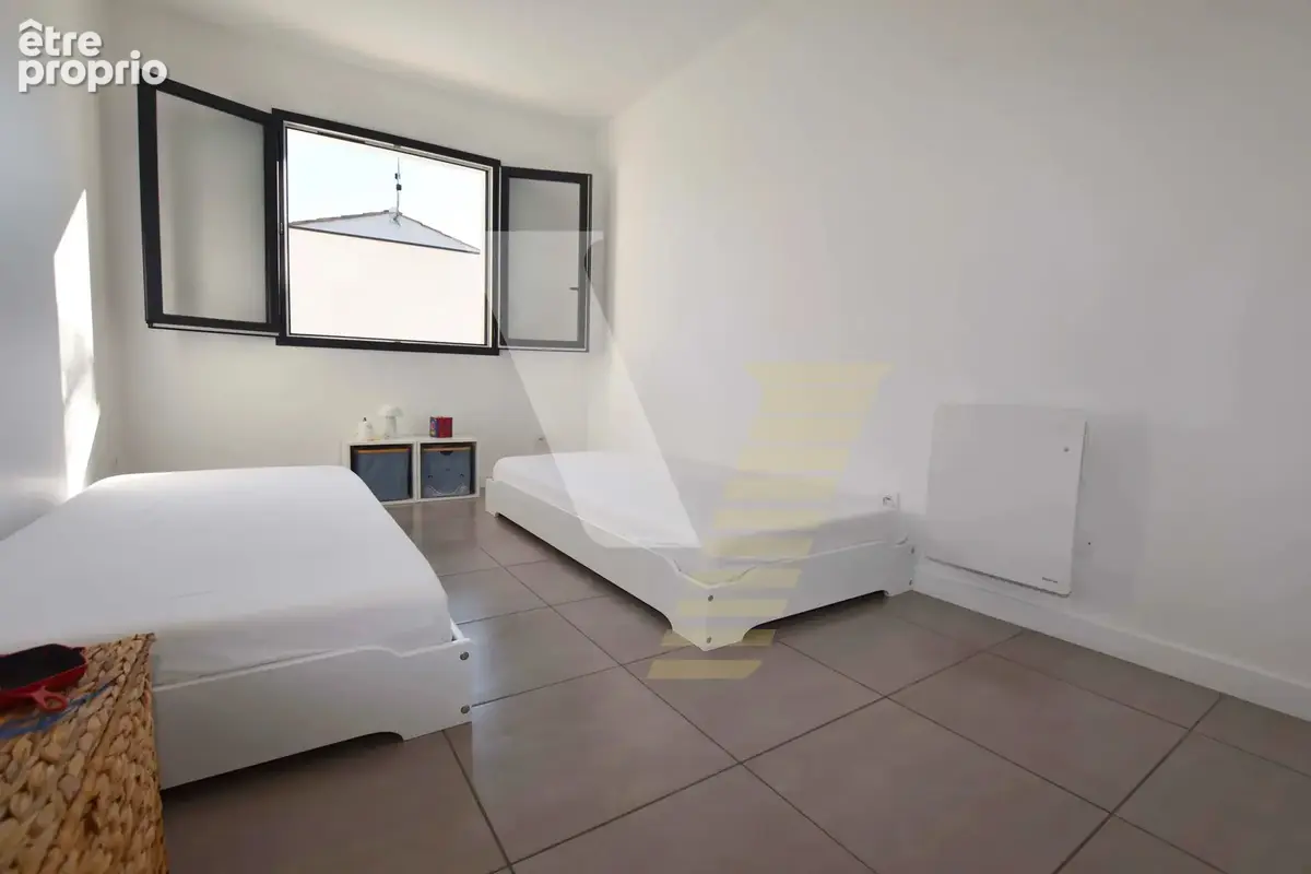 Superbe villa contemporaine de plain-pied avec piscine et garage à Béziers - photo 12