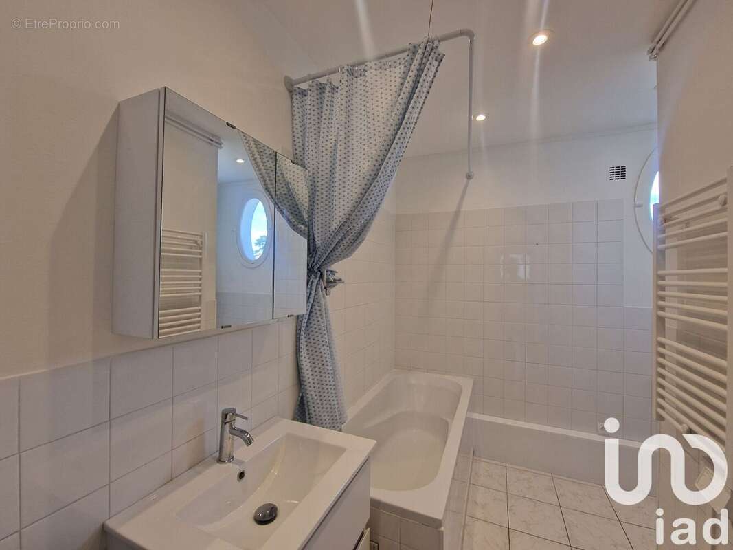 Photo 8 - Appartement à NOISY-LE-GRAND